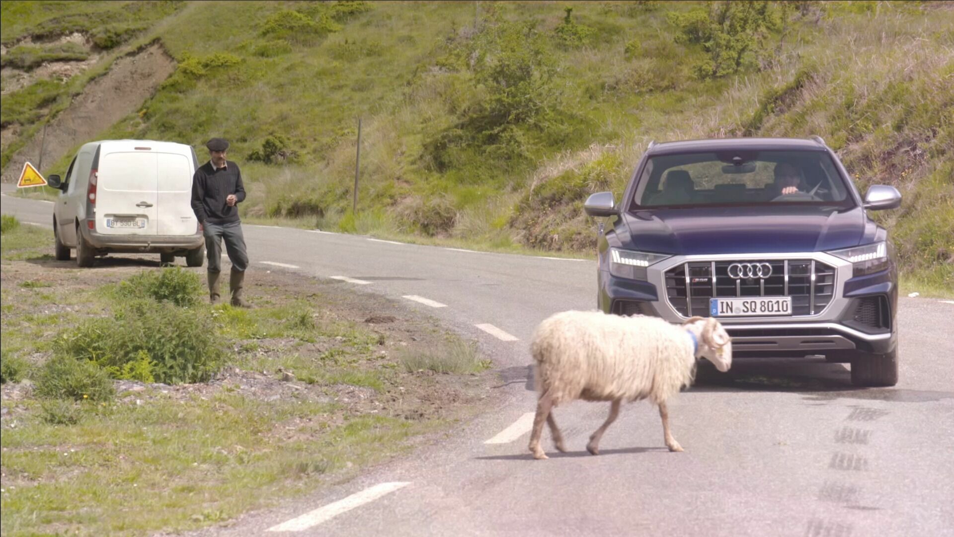 Audi SQ8 (Trailer)