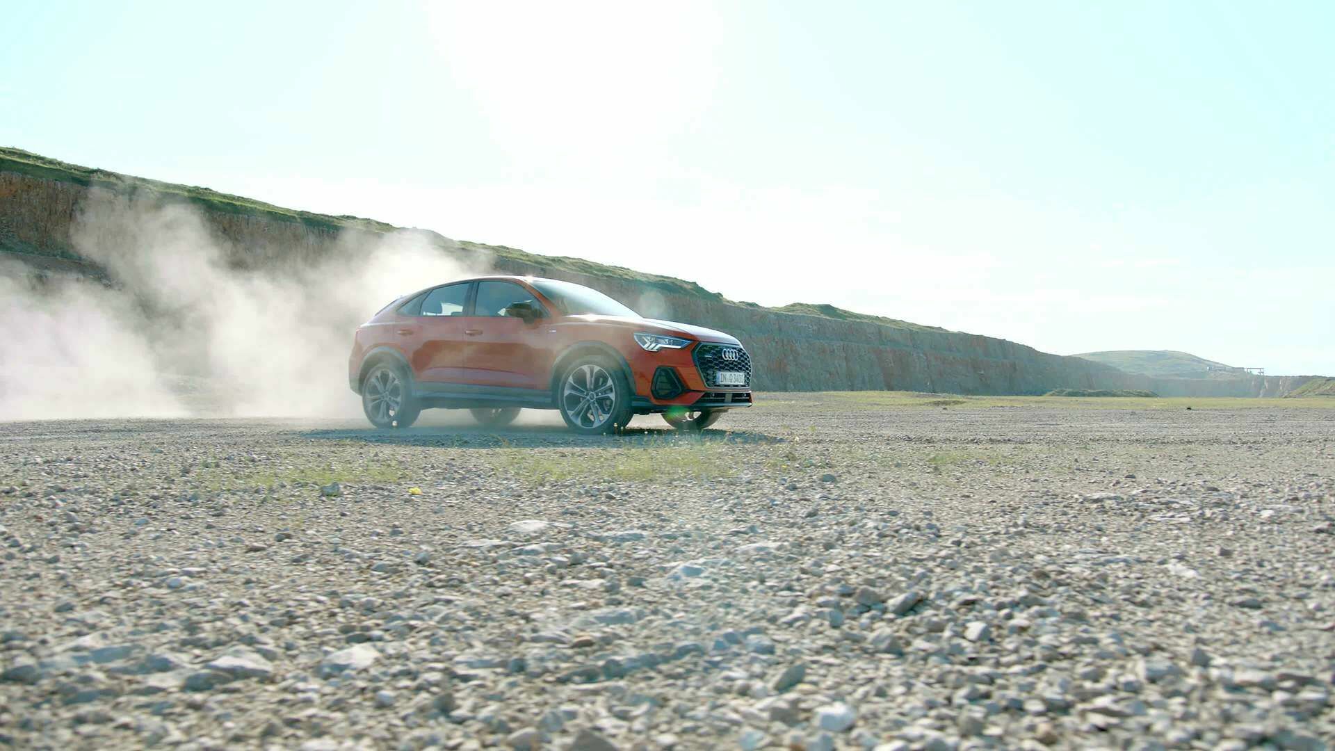 Audi Q3 Sportback (Trailer)