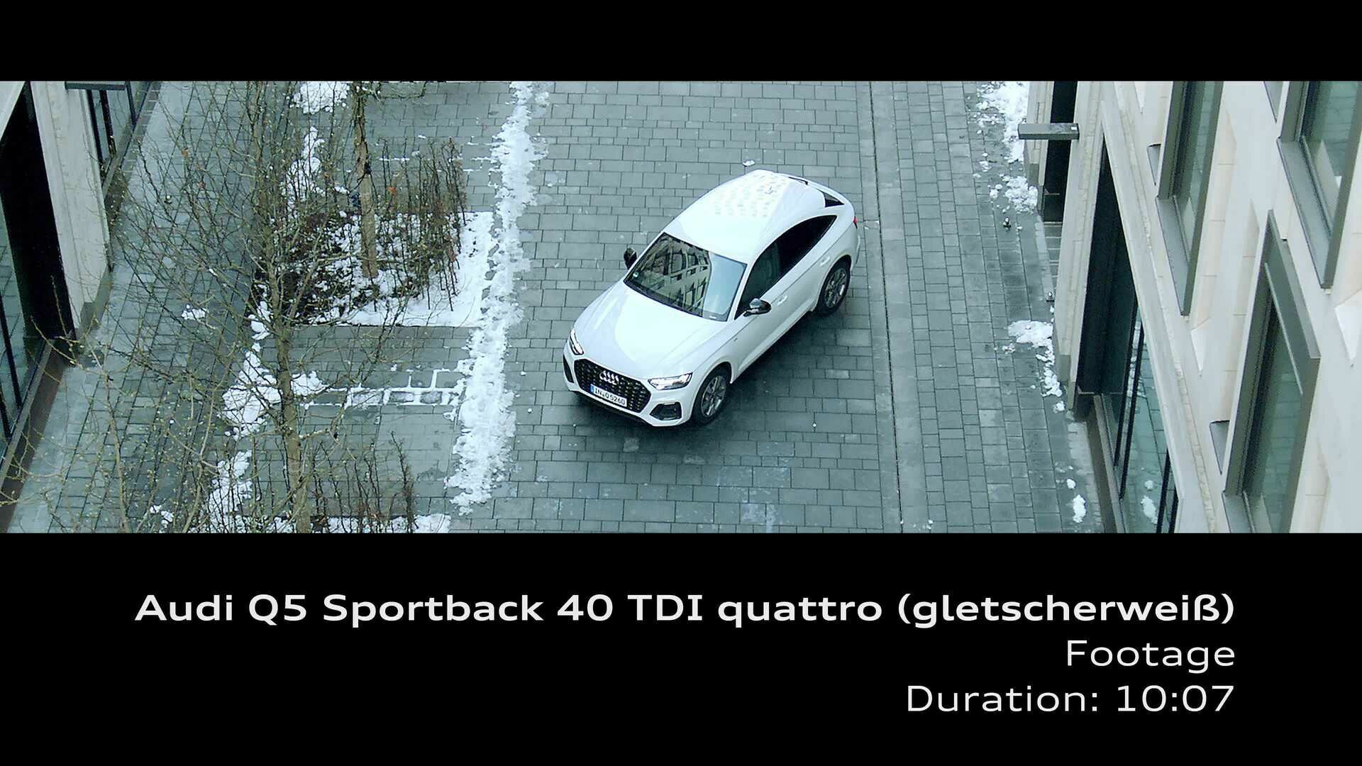 Footage Audi Q5 Sportback 40 TDI quattro (Gletscherweiß)