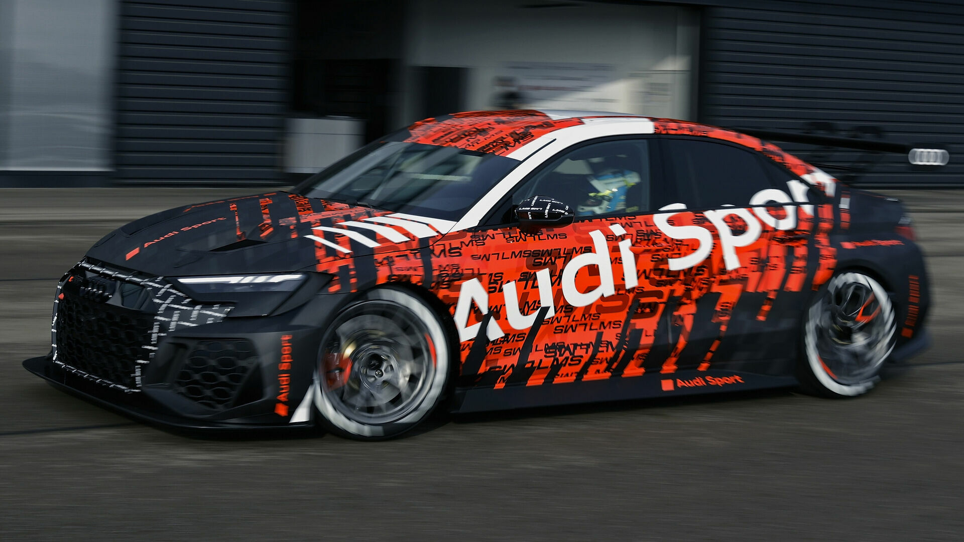 Weltpremiere des neuen Audi RS 3 LMS