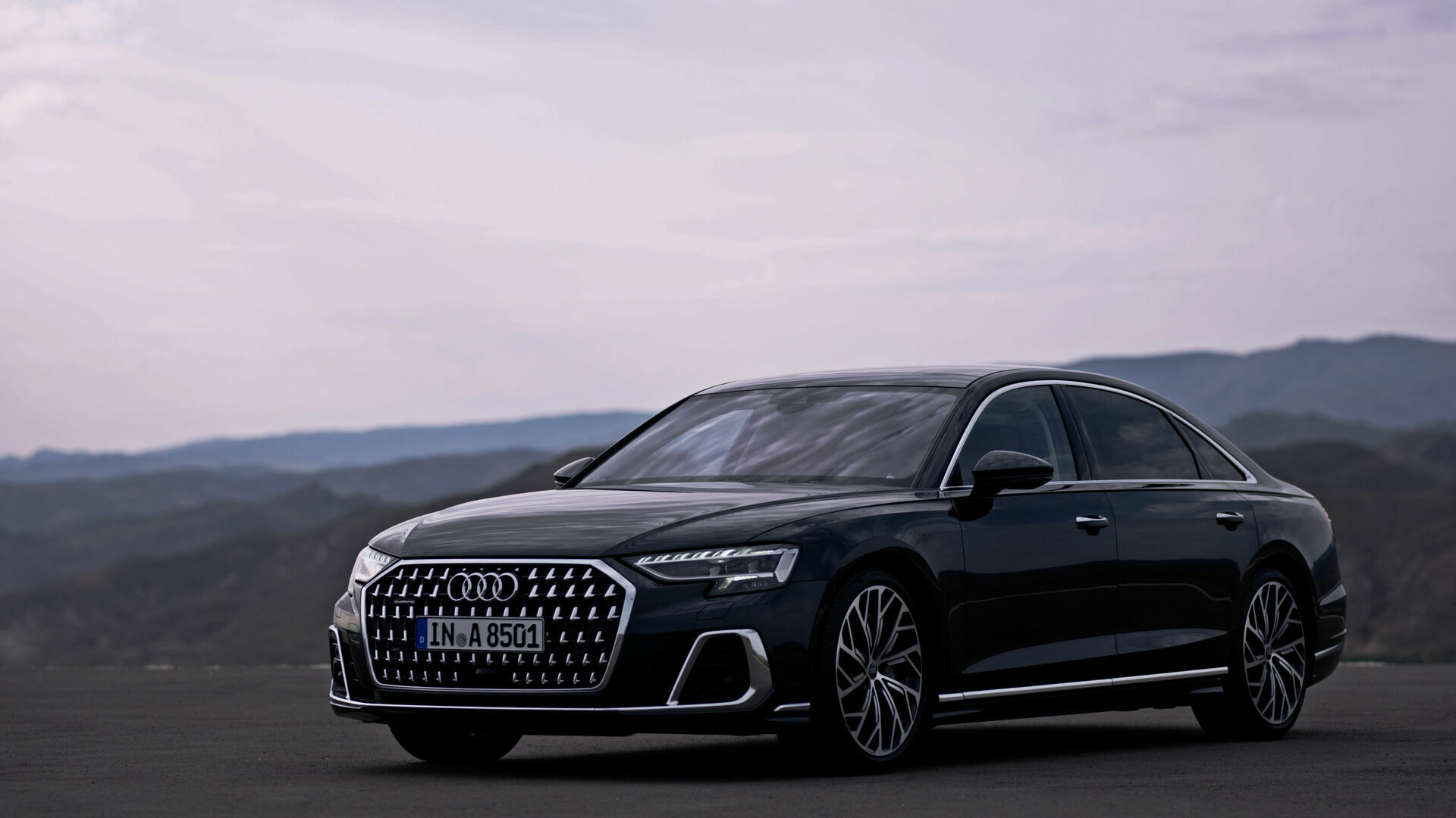 Elegant, sporty and progressive – the Audi A8 L