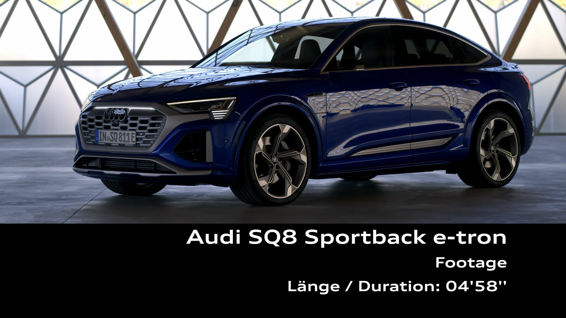 Footage: Audi SQ8 Sportback e-tron