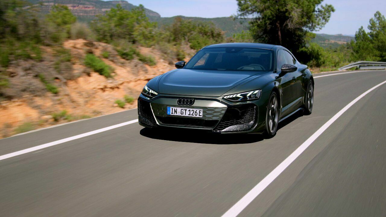 Audi RS e-tron GT performance – Trailer (dynamisch)