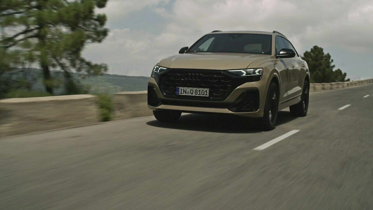 Audi Q8 – Trailer (dynamisch)