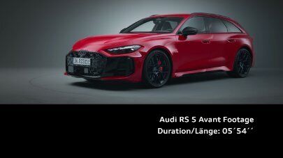 Audi RS 5 Avant – Footage (Studio, vertical)